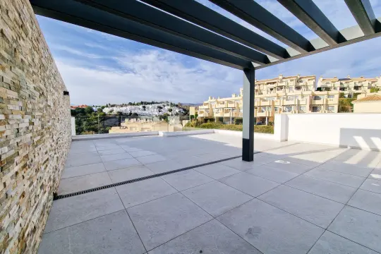 Image 6 thumb