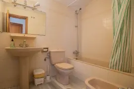 Image 9 thumb