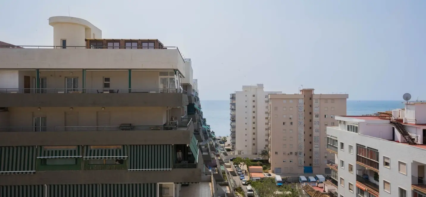 Продажа двухуровневого пентхауса в Fuengirola 0
