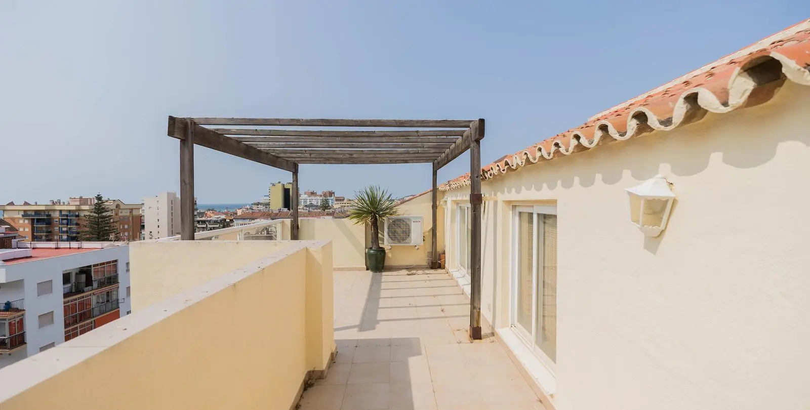 Venta de ático dúplex en Fuengirola 2