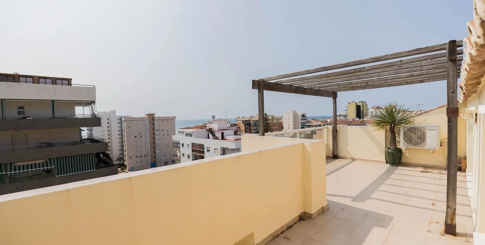 Venta de ático dúplex en Fuengirola 6