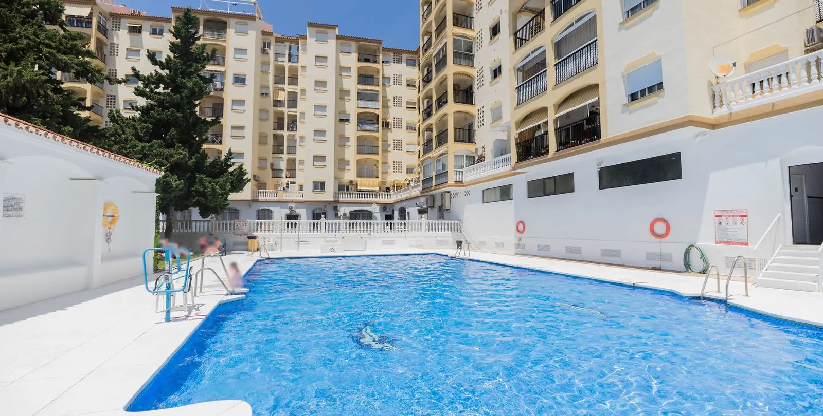 Venta de ático dúplex en Fuengirola 37