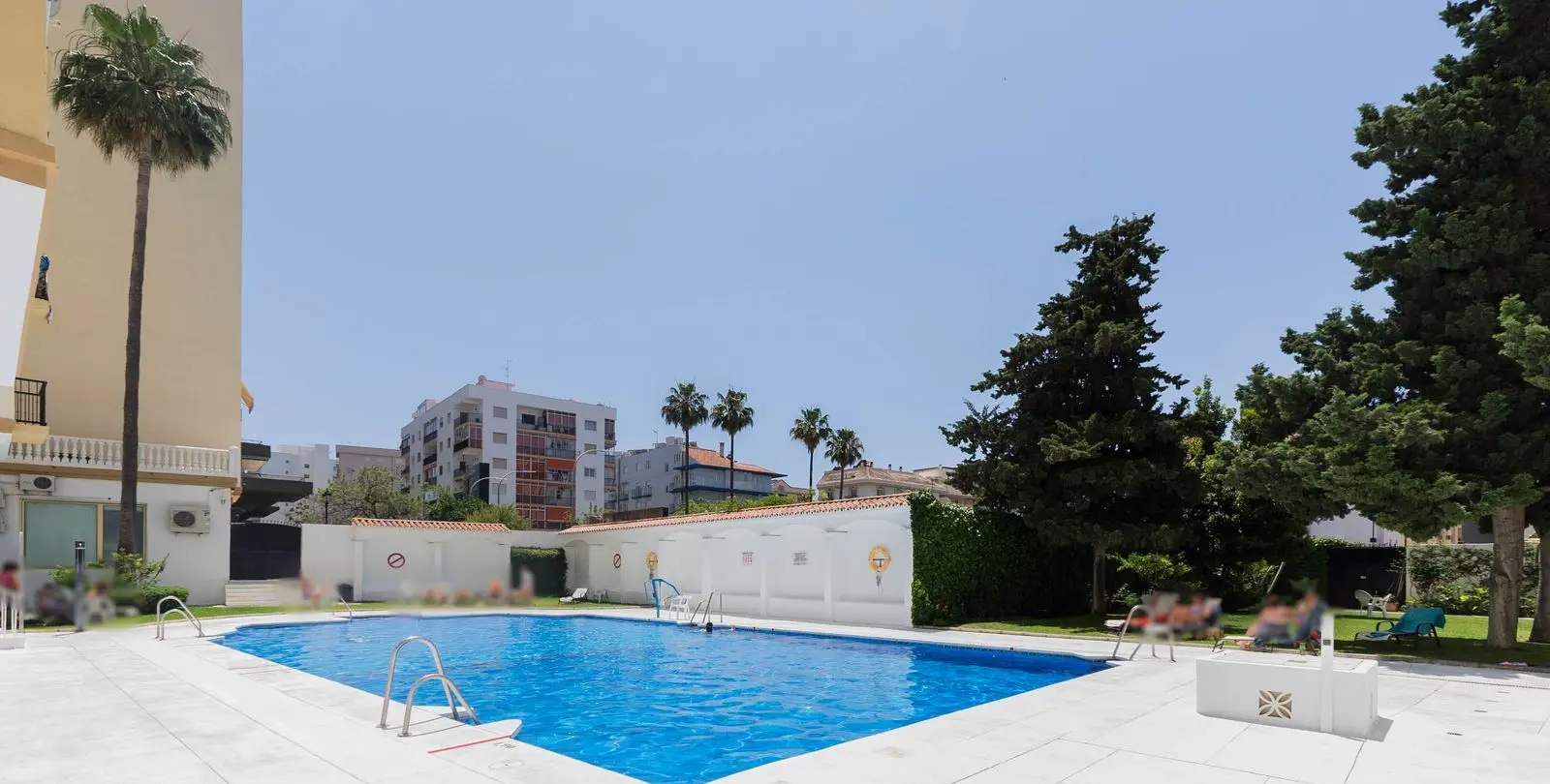 Venta de ático dúplex en Fuengirola 38