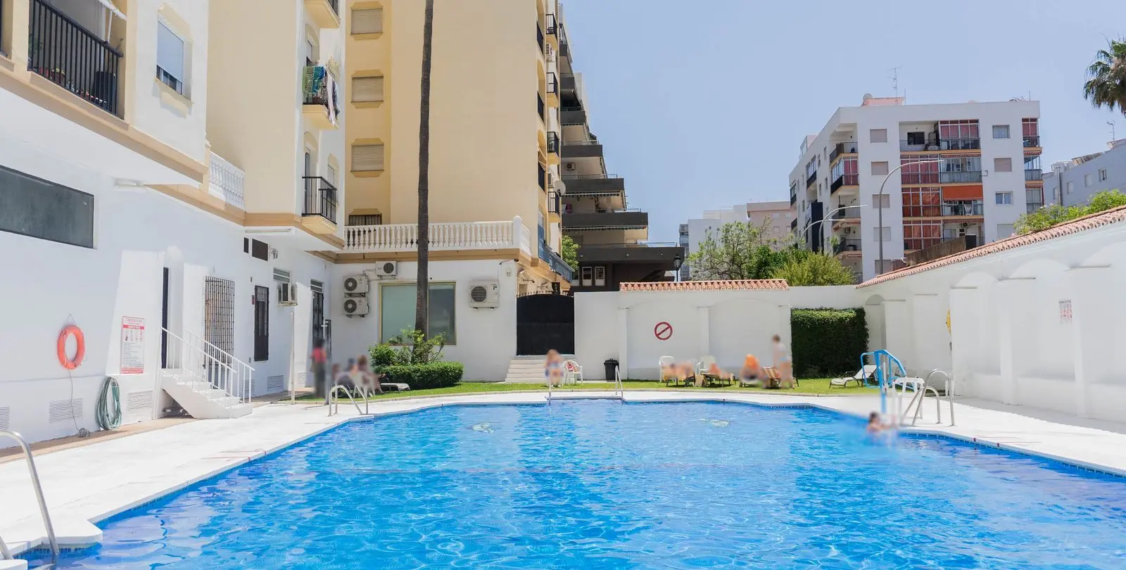 Venta de ático dúplex en Fuengirola 39