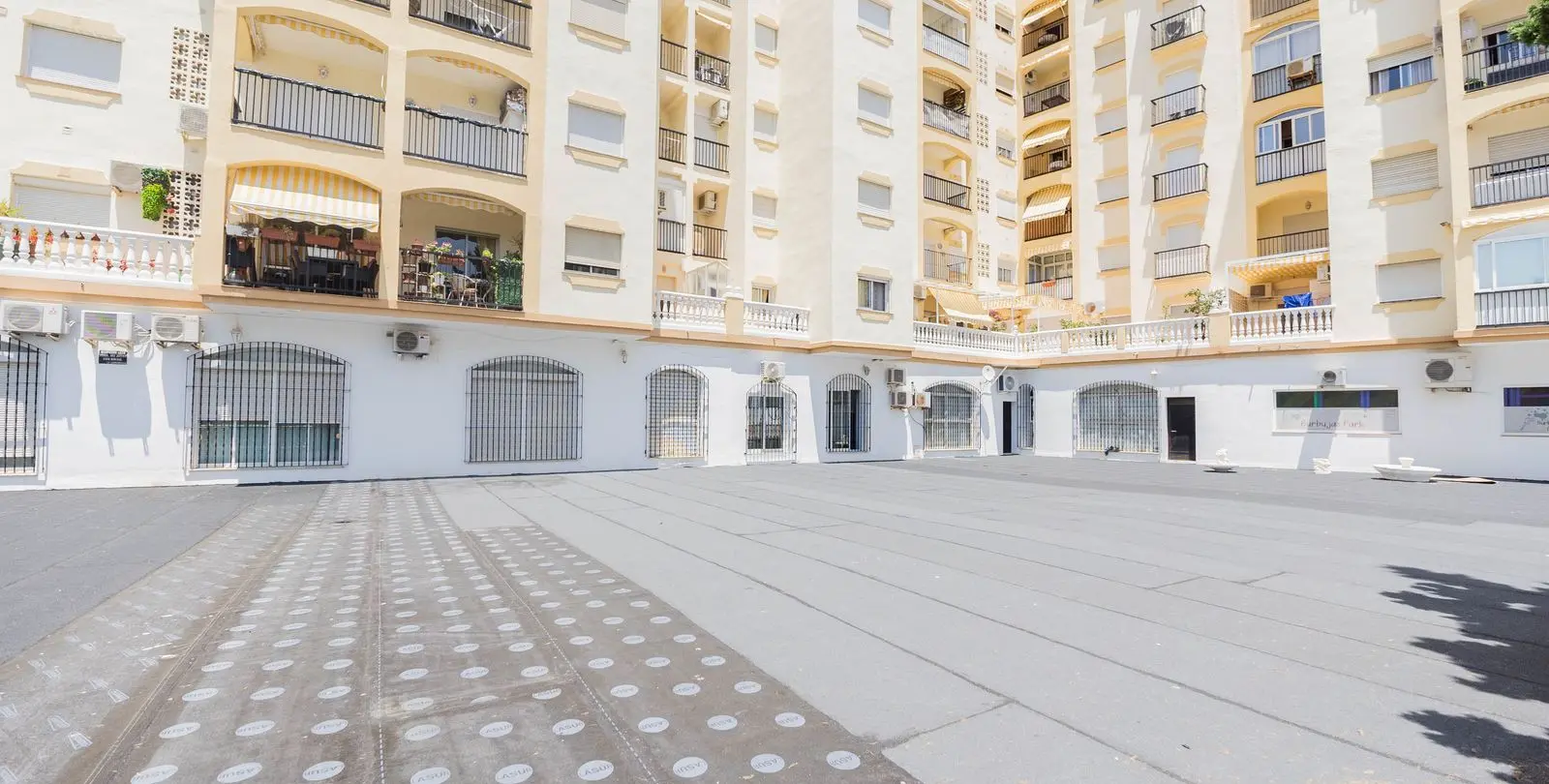 Venta de ático dúplex en Fuengirola 41
