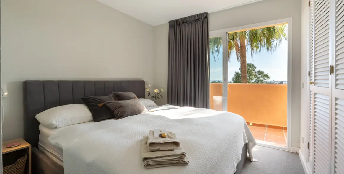 Sale of townhouse in Nueva Andalucía 28