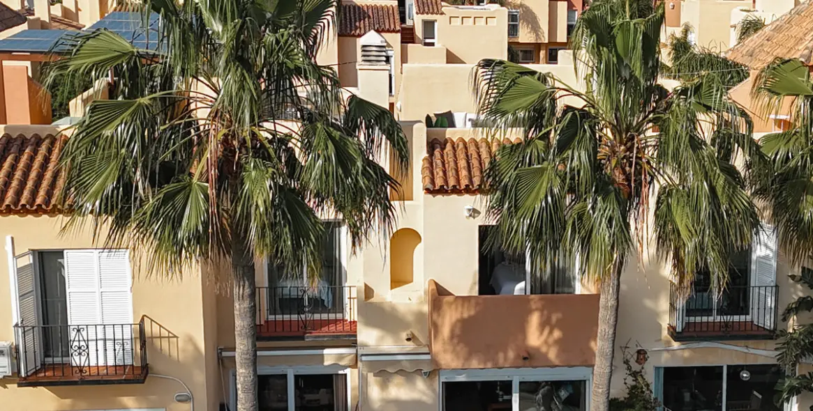 Venta de adosado en Nueva Andalucía 8