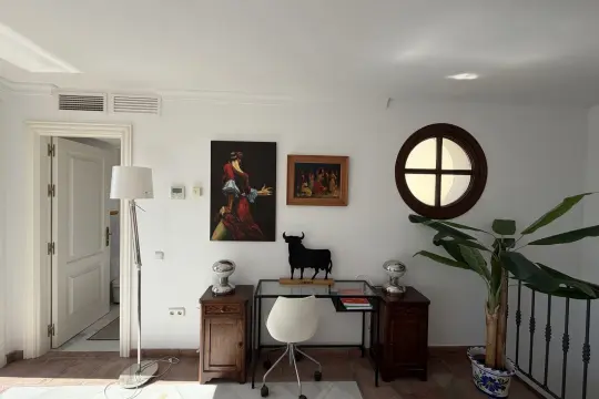 Image 12 thumb