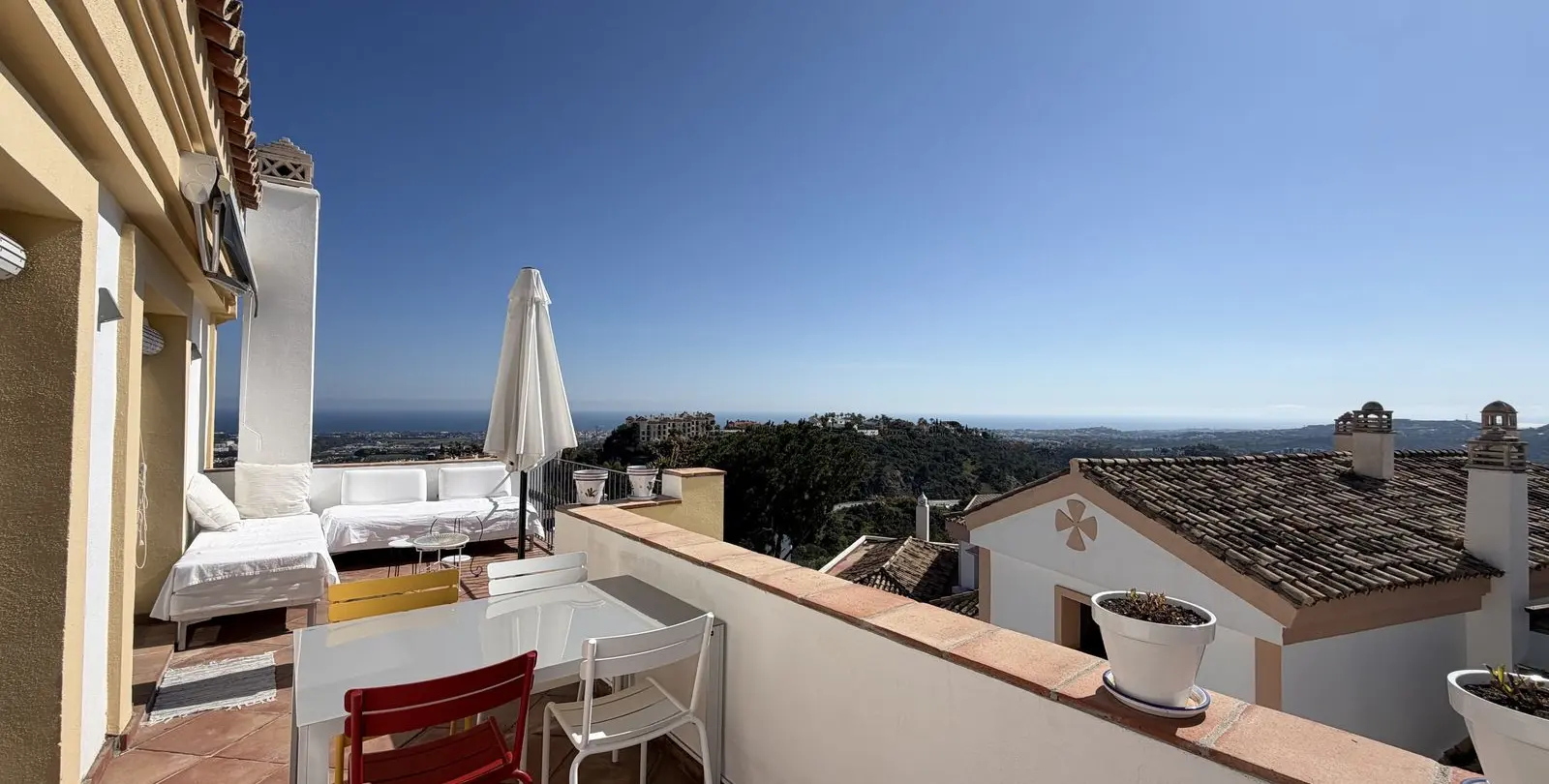 Sale of townhouse in La Heredia 16