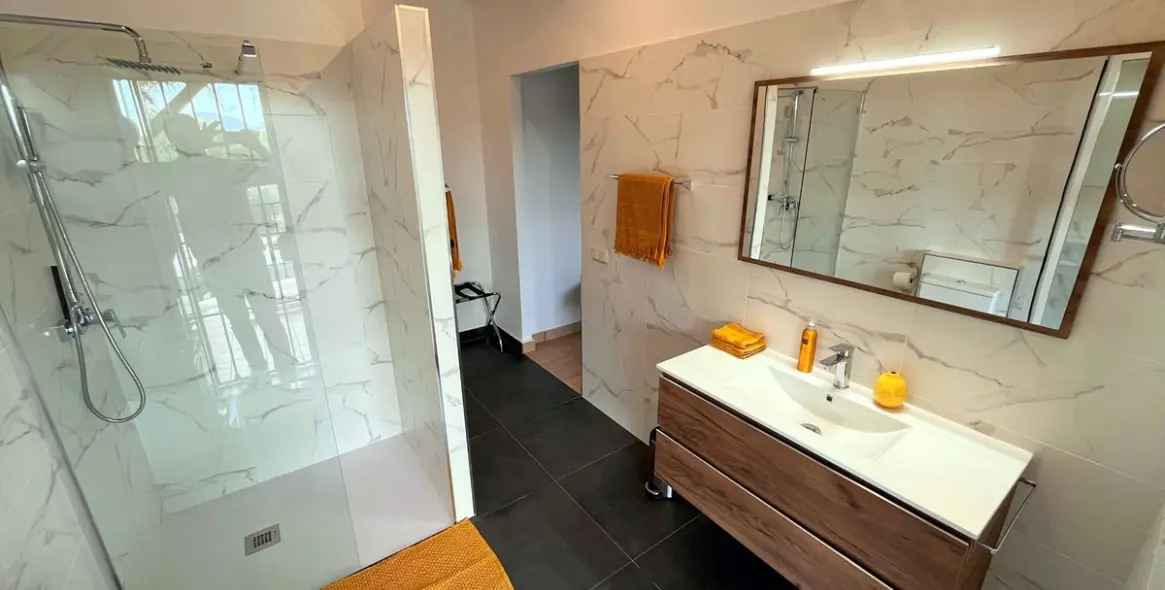 Sale of detached villa in Alhaurín el Grande 13