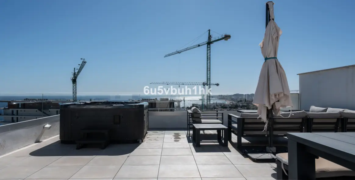 Venta de ático dúplex en Fuengirola 27