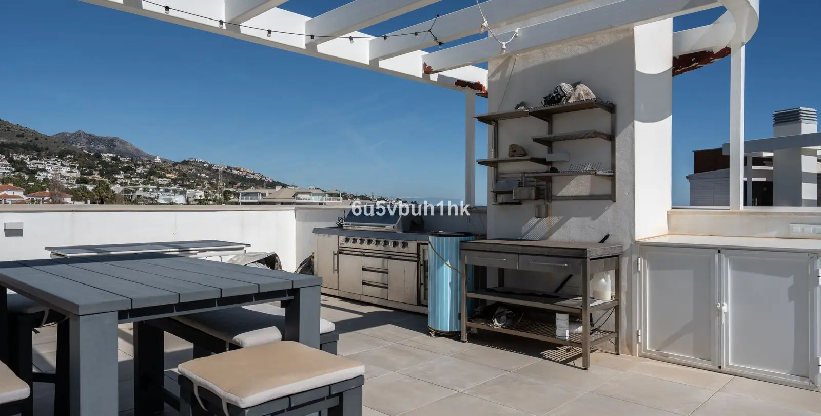 Продажа двухуровневого пентхауса в Fuengirola 4