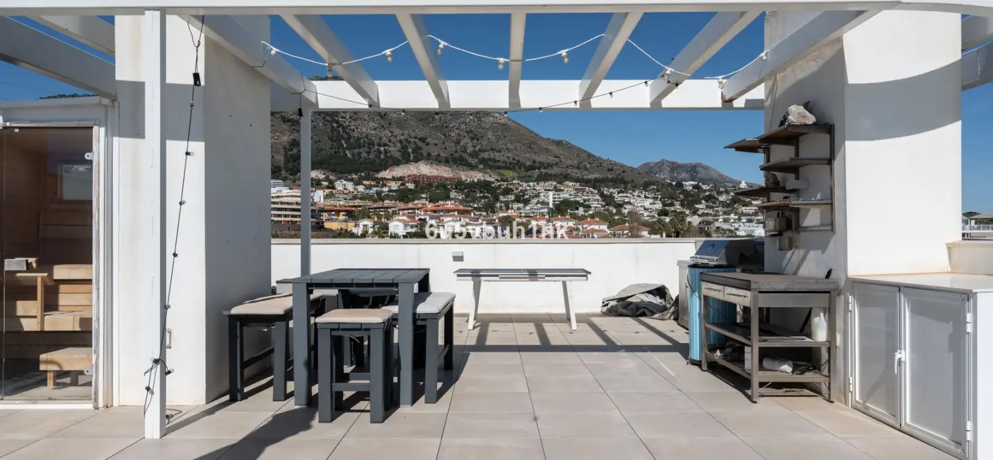 Продажа двухуровневого пентхауса в Fuengirola 4