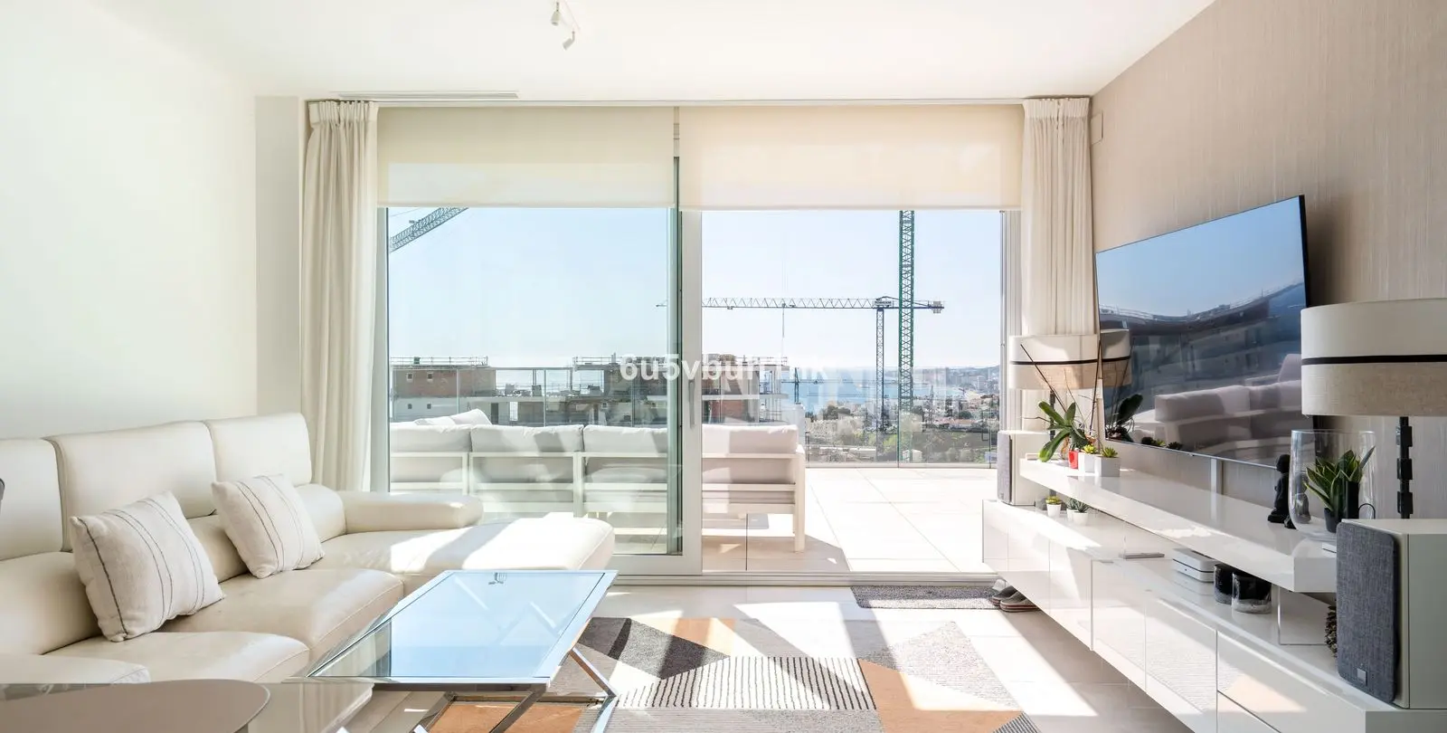 Продажа двухуровневого пентхауса в Fuengirola 6
