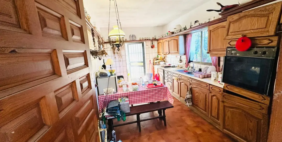 Sale of detached villa in Atalaya 9