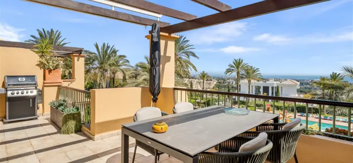 Venta de ático dúplex en Los Flamingos 2