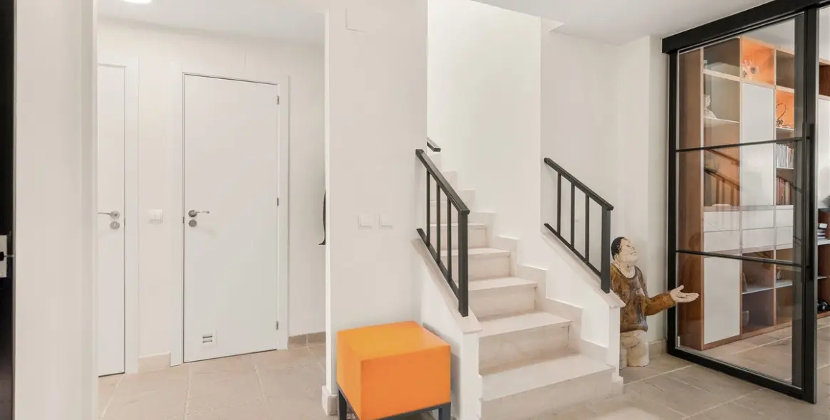 Venta de ático dúplex en Los Flamingos 6