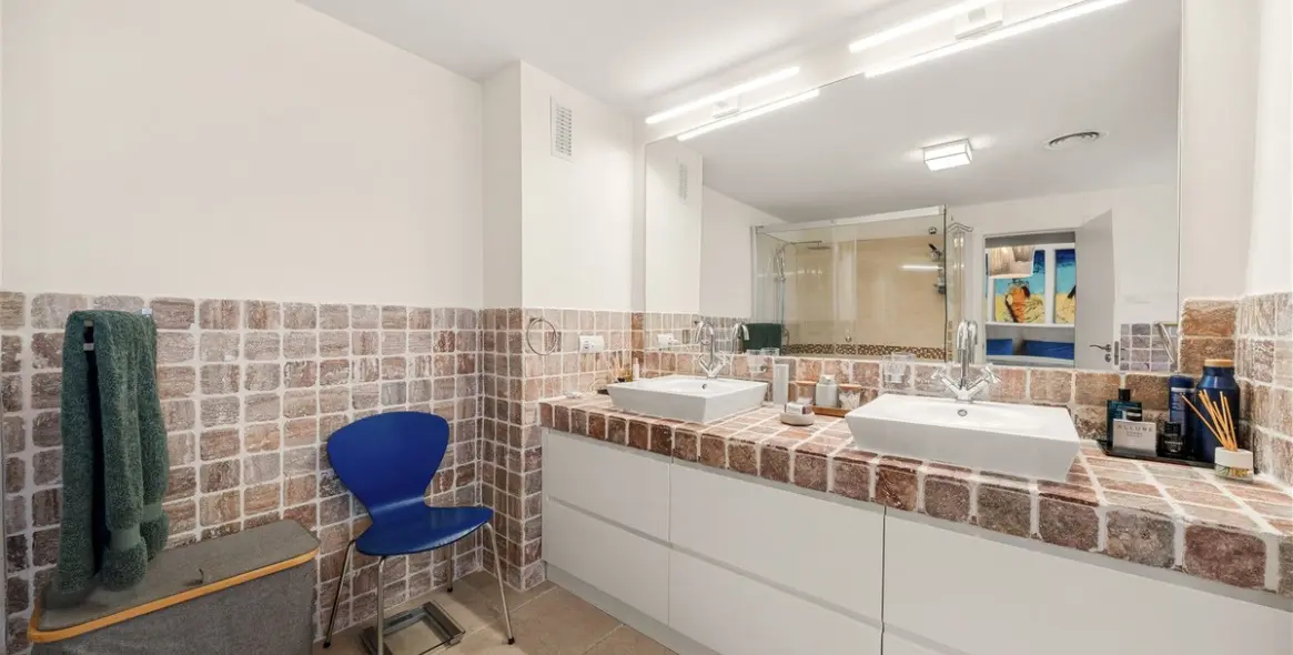 Venta de ático dúplex en Los Flamingos 26