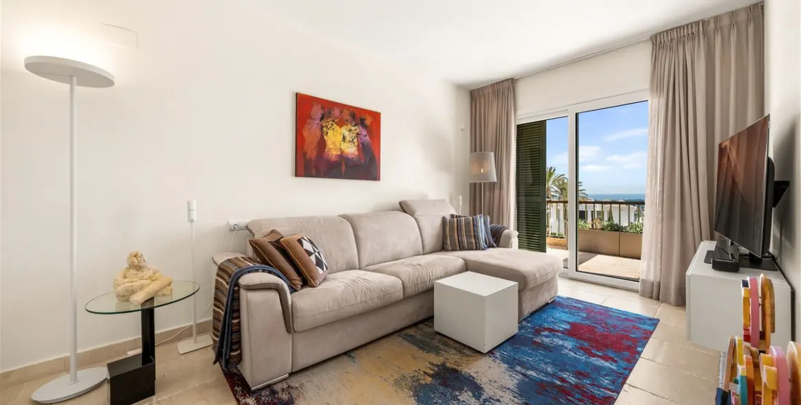 Venta de ático dúplex en Los Flamingos 29