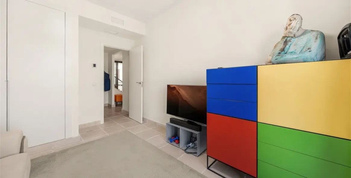 Venta de ático dúplex en Los Flamingos 44