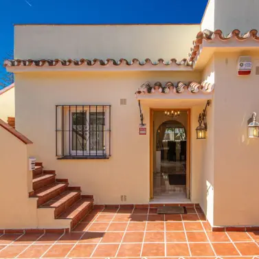 Venta de villa independiente en Marbesa