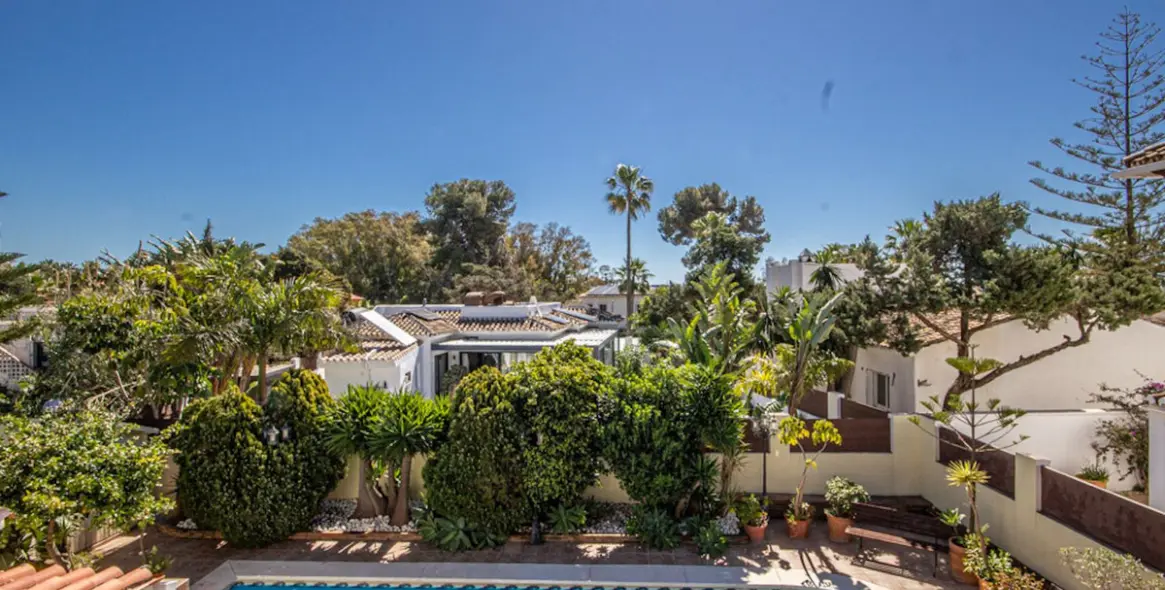 Sale of detached villa in Marbesa 20