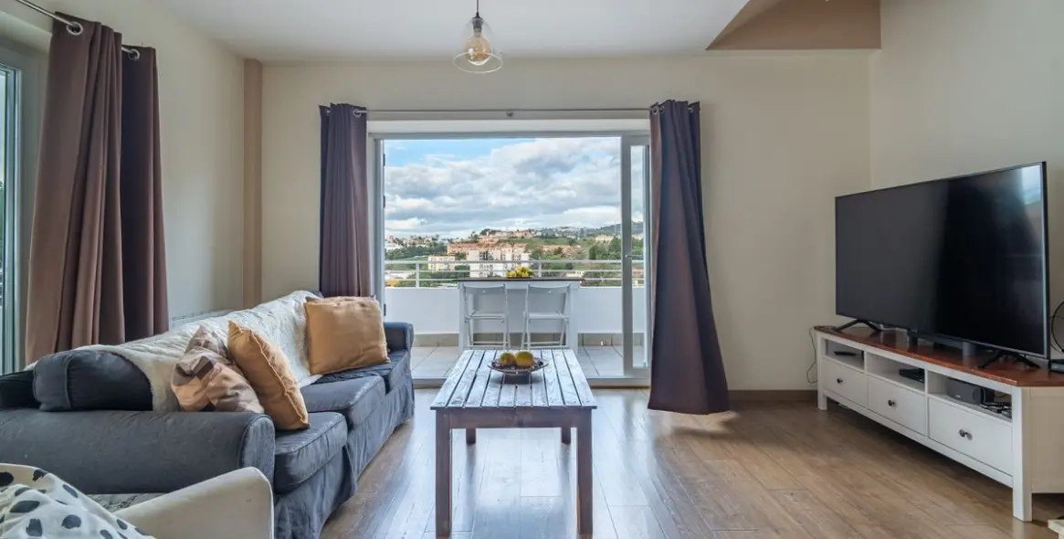 Sale of detached villa in El Candado 42