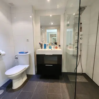 Продажа апартаментов на первом этаже в Estepona