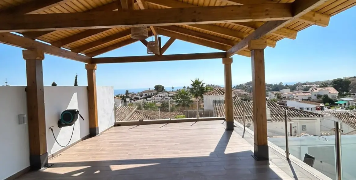 Sale of detached villa in Benalmadena 9