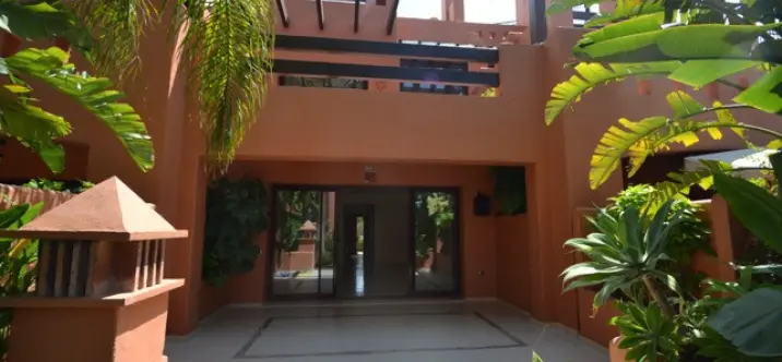 Venta de casa pareada en The Golden Mile 0