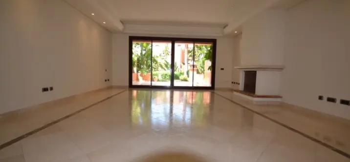 Venta de casa pareada en The Golden Mile 1