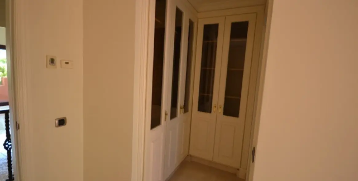 Sale of semi-detached house in The Golden Mile 13