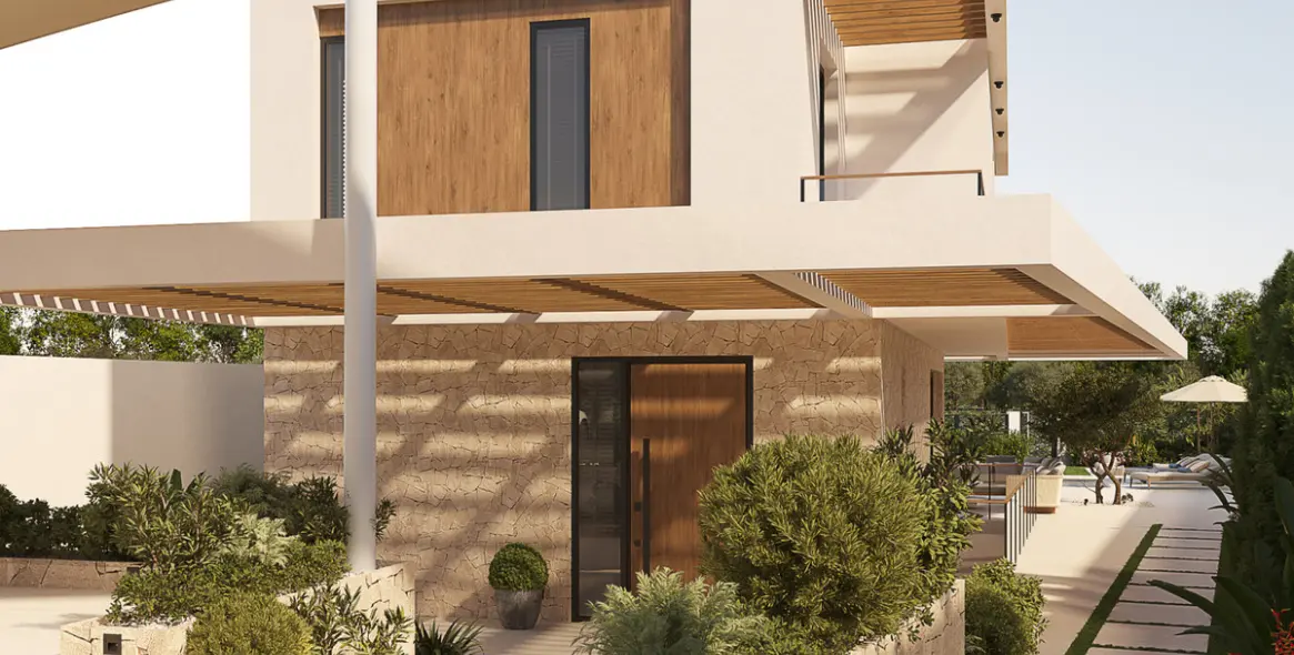 Sale of detached villa in New Golden Mile 94