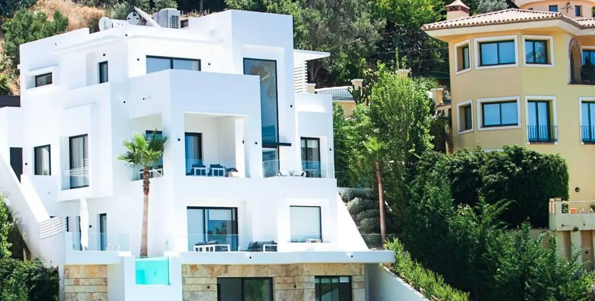 Venta de villa independiente en El Rosario 26