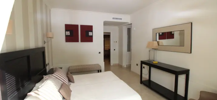 Venta de casa pareada en The Golden Mile 4