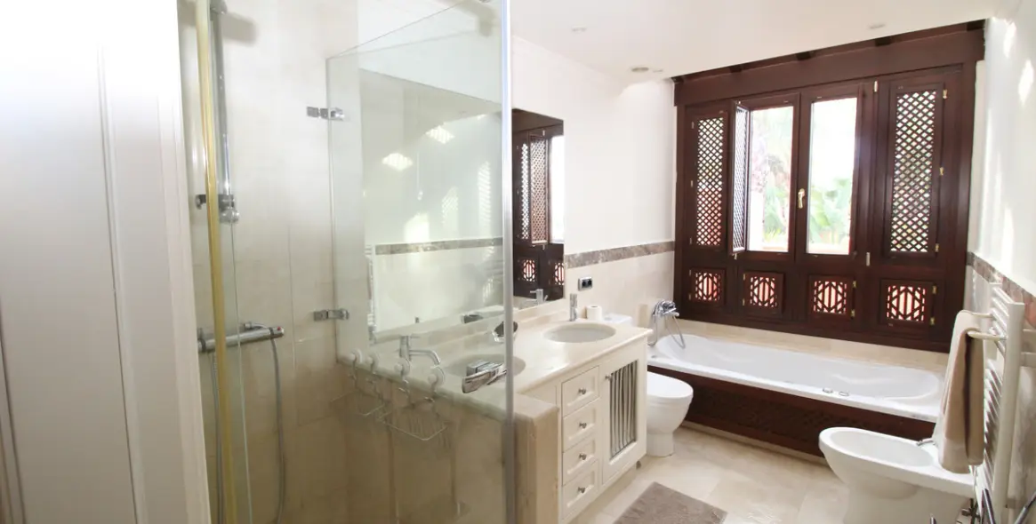 Venta de casa pareada en The Golden Mile 8