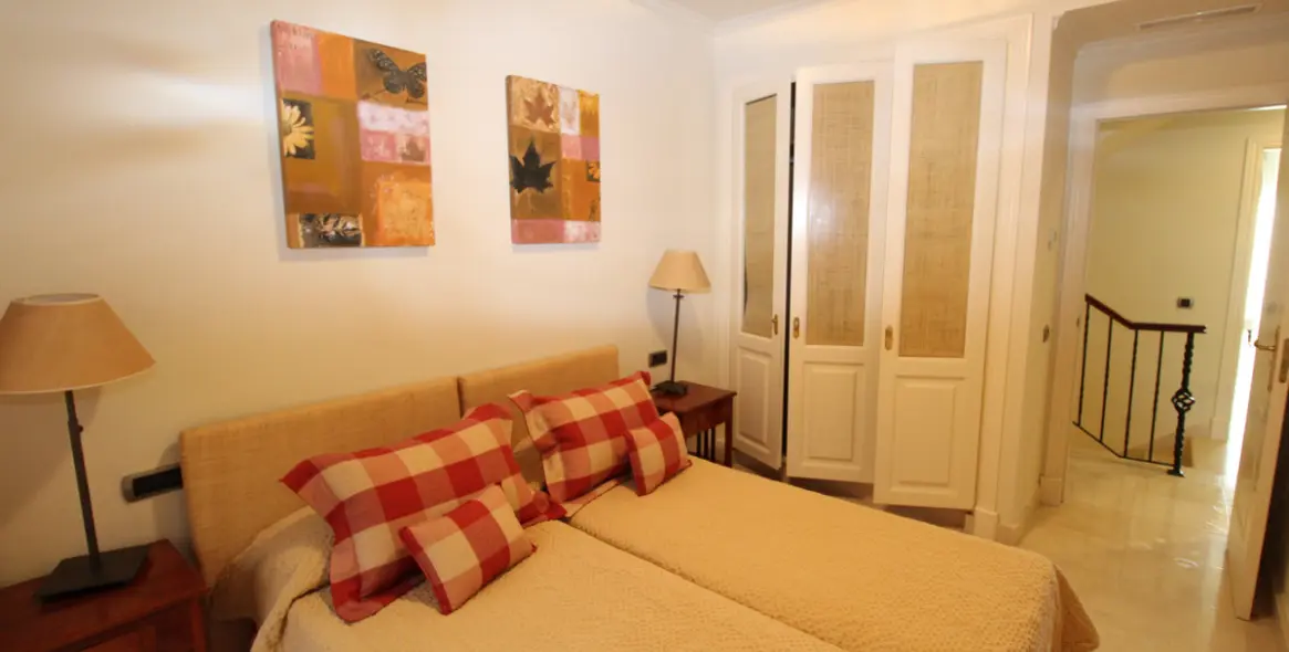 Venta de casa pareada en The Golden Mile 19