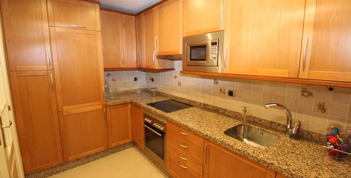 Venta de casa pareada en The Golden Mile 31