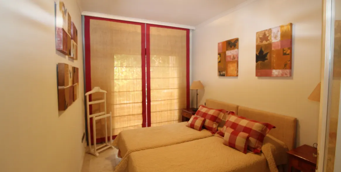 Venta de casa pareada en The Golden Mile 36