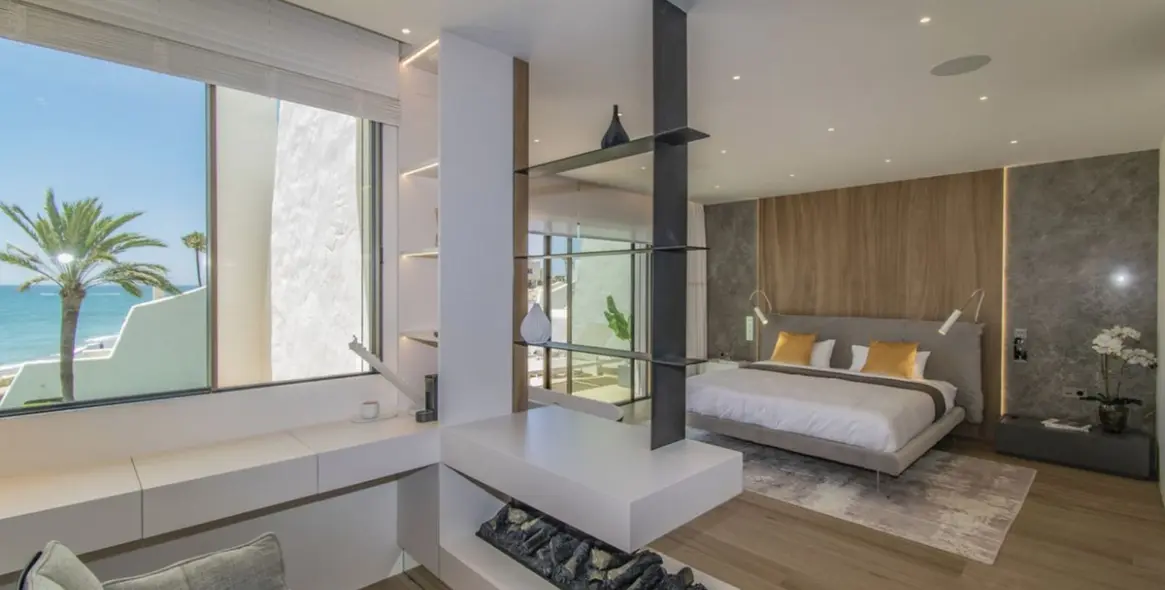 Venta de adosado en Puerto Banús 15