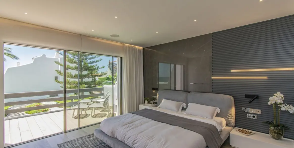 Venta de adosado en Puerto Banús 19