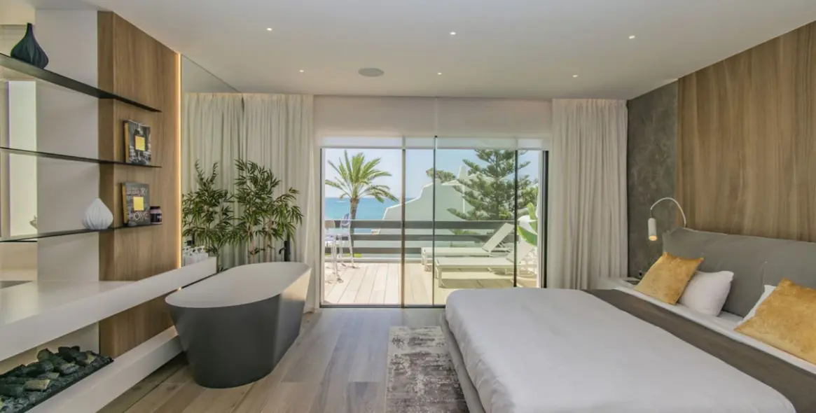 Venta de adosado en Puerto Banús 22