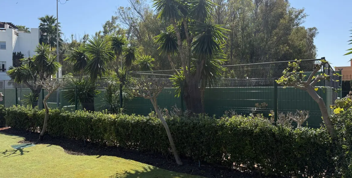 Short-term rent of penthouse in Estepona 33