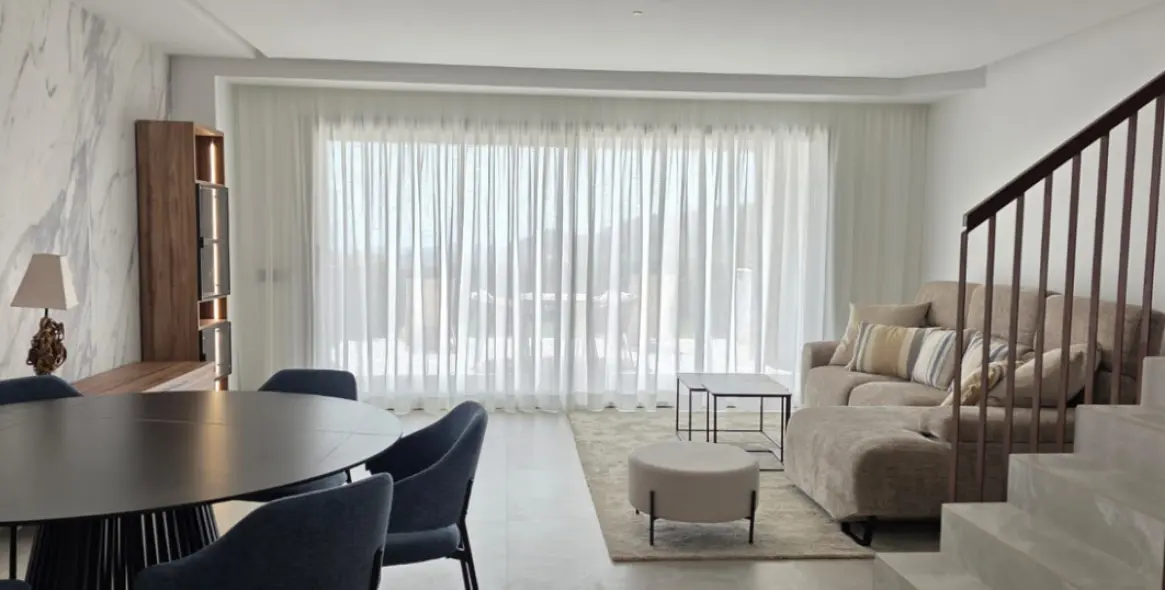 Краткосрочная аренда таунхауса в Istán 10