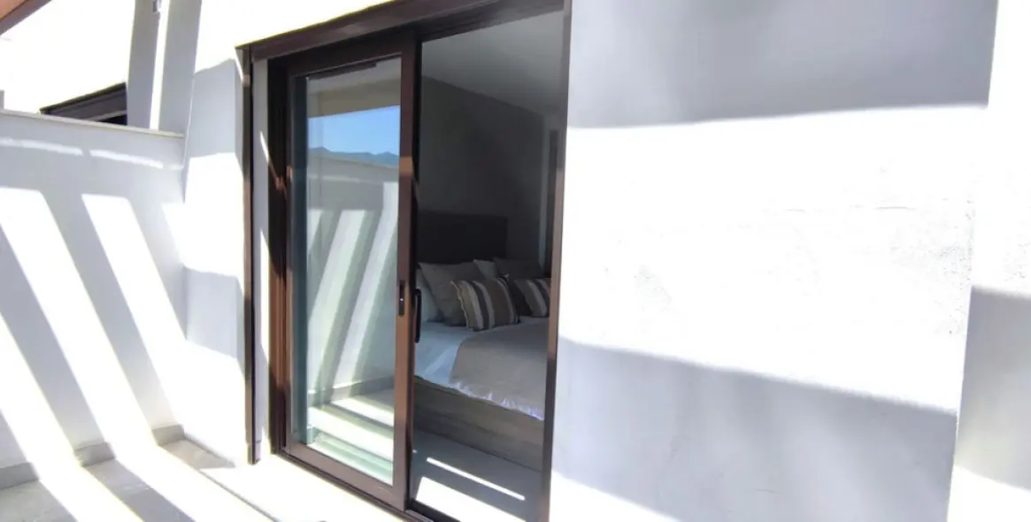 Краткосрочная аренда таунхауса в Istán 24