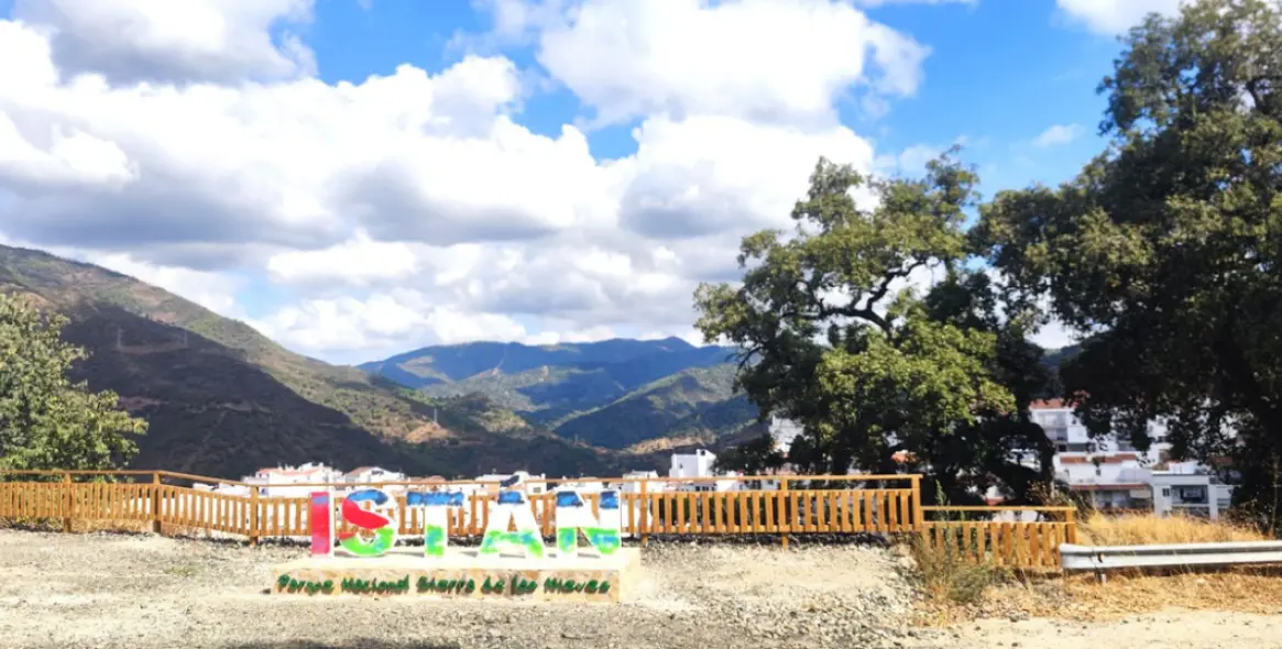 Краткосрочная аренда таунхауса в Istán 66