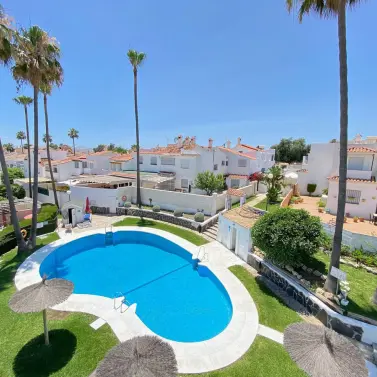 Alquiler a largo plazo de villa independiente en Estepona