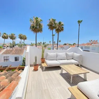 Alquiler a largo plazo de villa independiente en Estepona