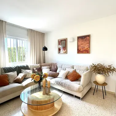 Alquiler a largo plazo de villa independiente en Estepona