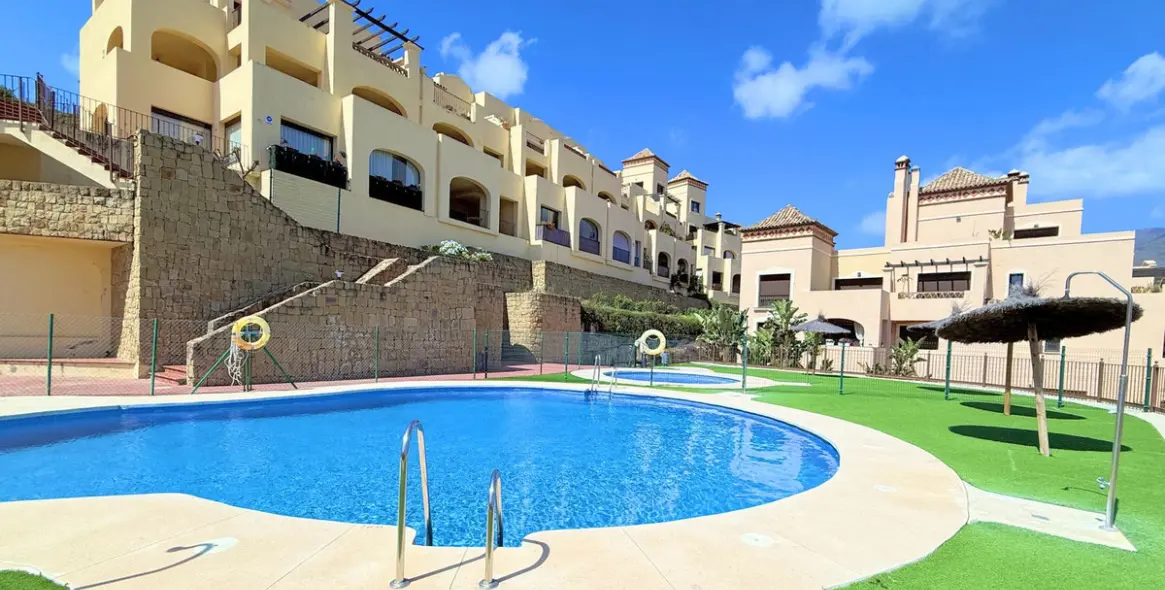 Продажа пентхауса в Estepona 2